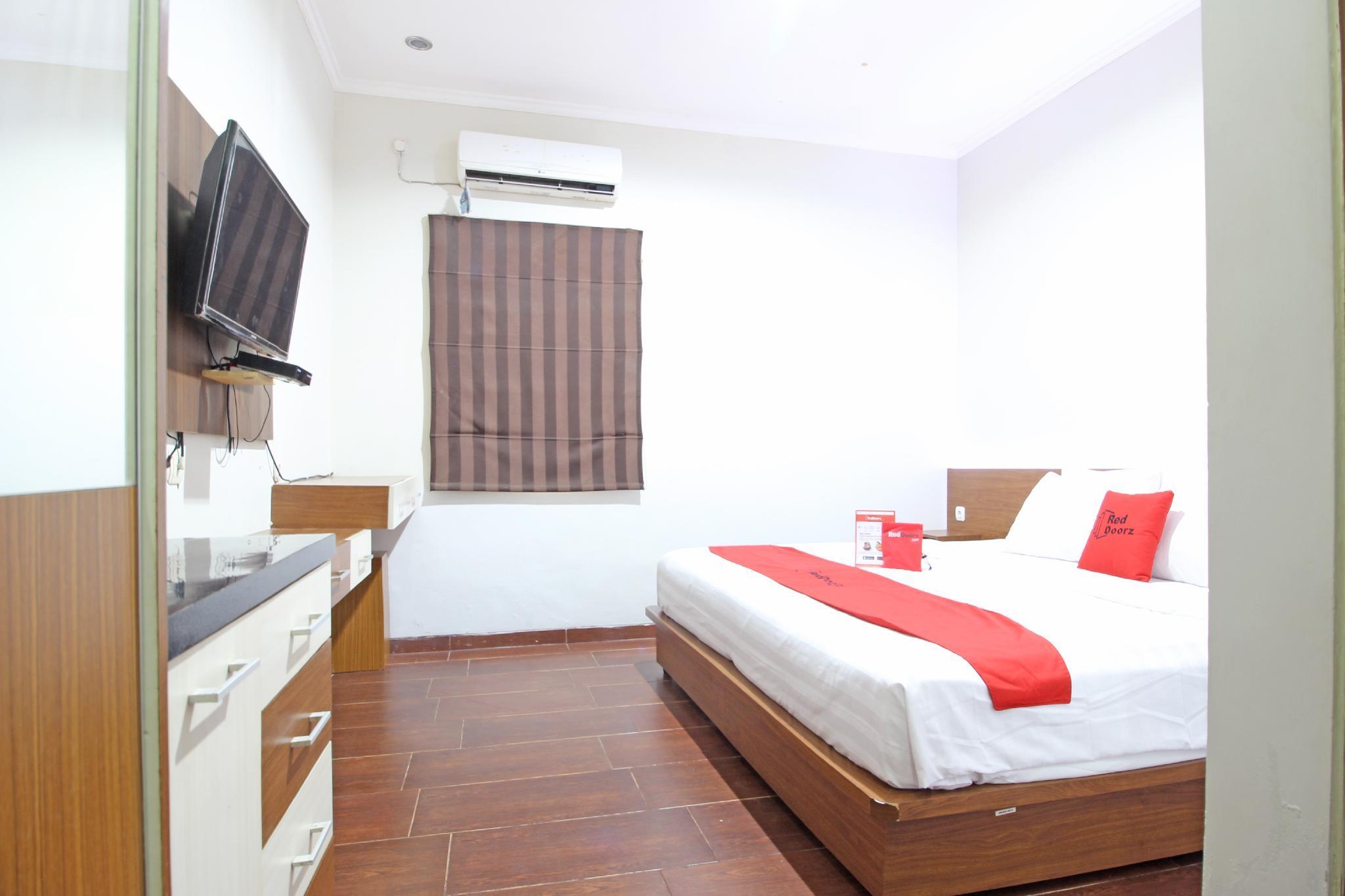 Reddoorz Near Jogja City Mall Melati Exterior photo